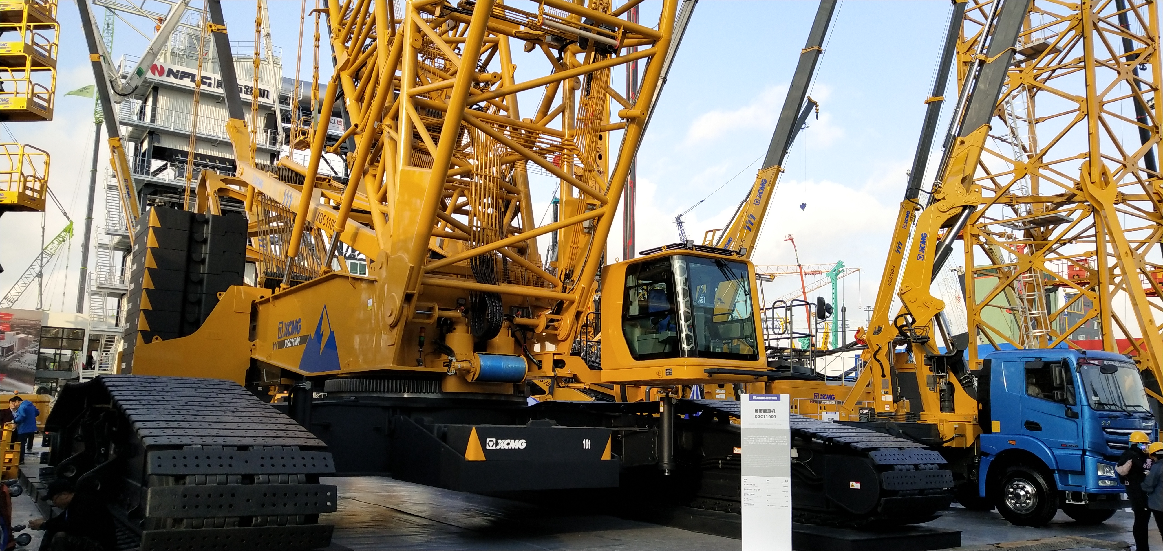 xgc11000履带起重机